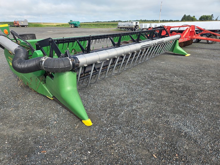 john-deere-622f-image-1