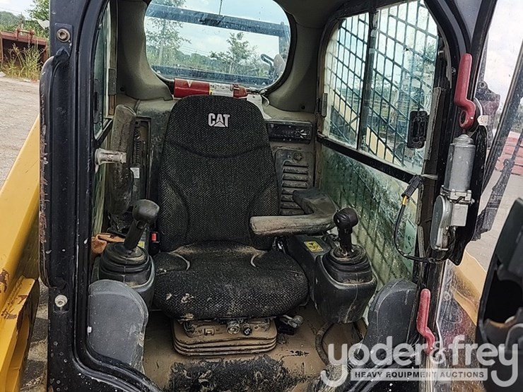 2019-caterpillar-289d-image-22