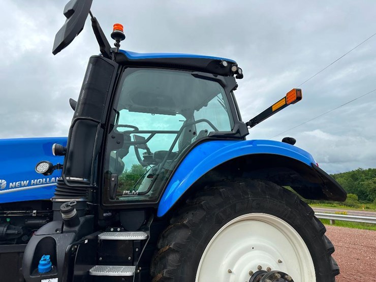 2020-new-holland-t8.320-image-14