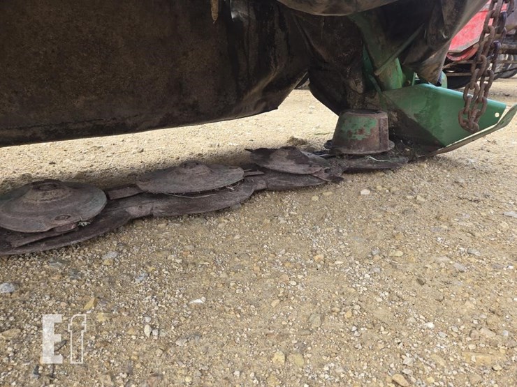john-deere-270-image-5