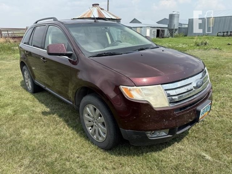 2010-ford-edge-image-1