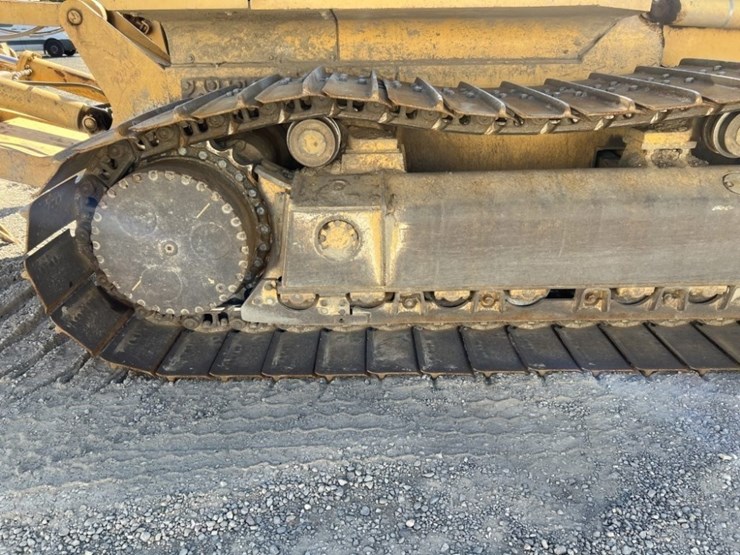 deere-750j-lgp-image-20