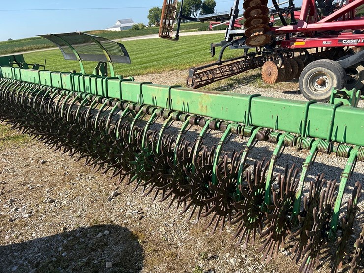 john-deere-400-image-5