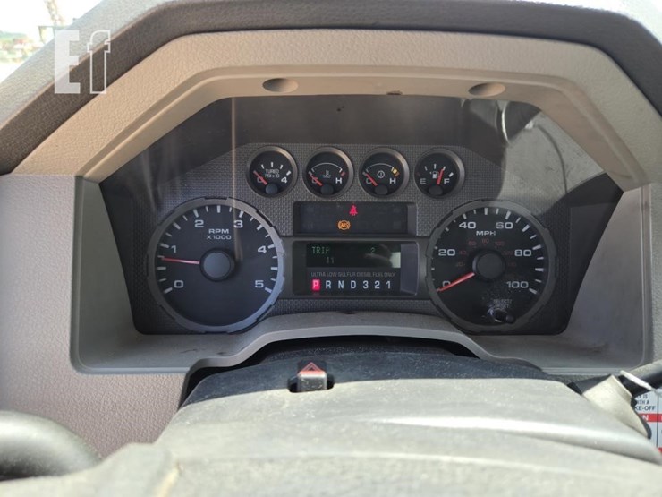 2009-ford-f550-image-12