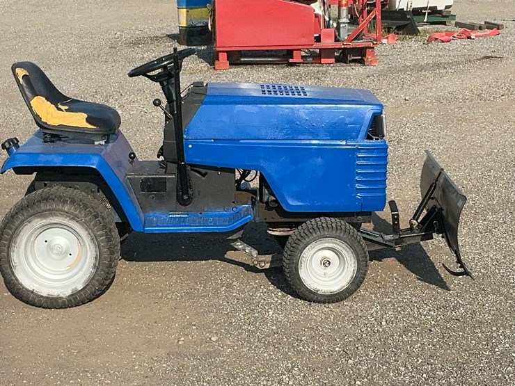 #2401-•-craftsman-garden-tractor*-image-7