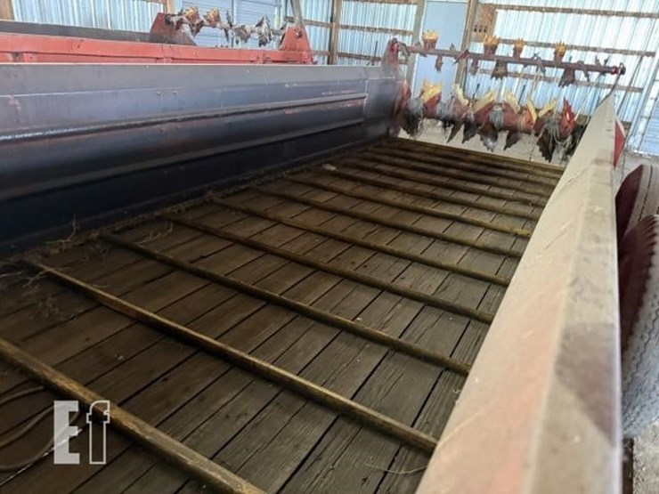 new-holland-791-image-7