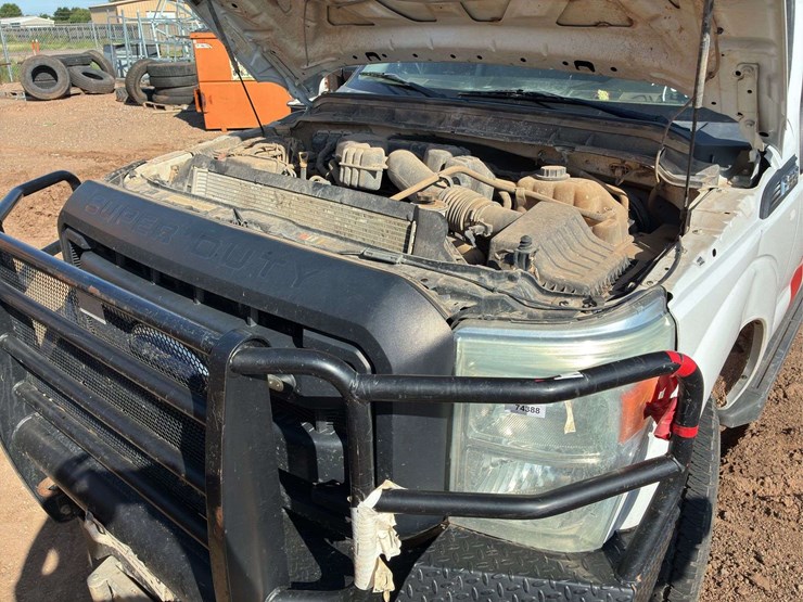 2016-ford-f350-image-15