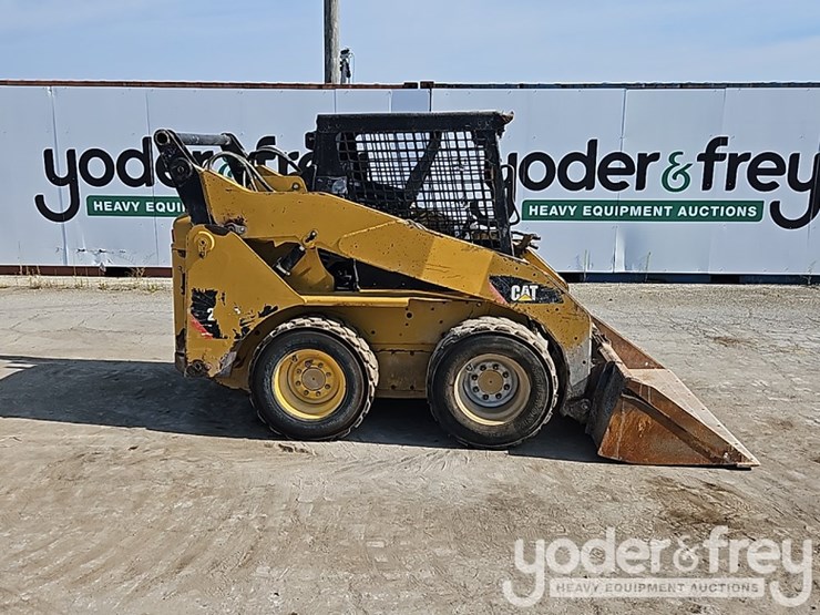 2012-caterpillar-242b3-image-5
