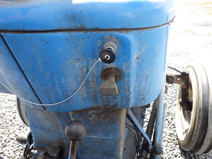 ford-tractor-image-25