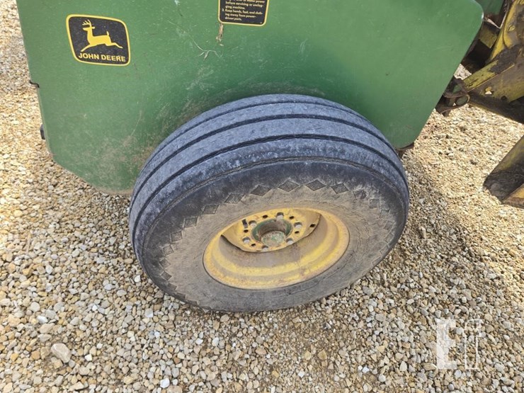 john-deere-3940-image-5