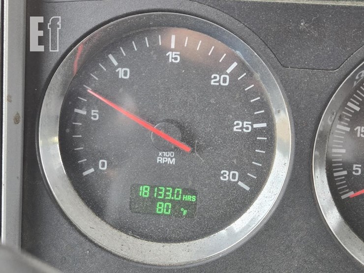 2013-kenworth-t660-image-26