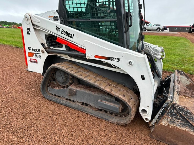 2017-bobcat-t450-image-25