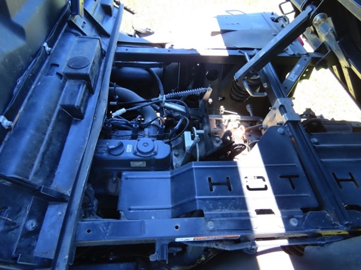 2021-kubota-rtv-x900-image-15