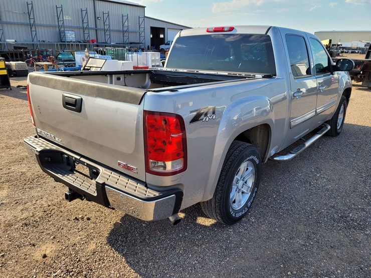 2008-gmc-sierra-1500-image-3