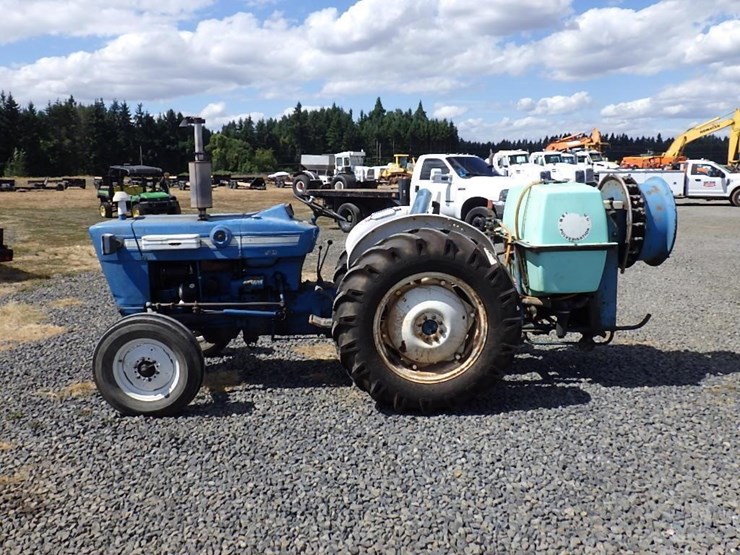 ford-tractor-image-6