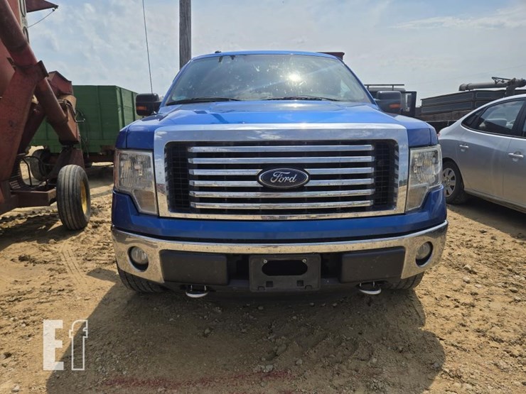 2012-ford-f150-xlt-image-2