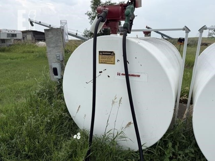 550-gallon-fuel-tank-(2)-image-1