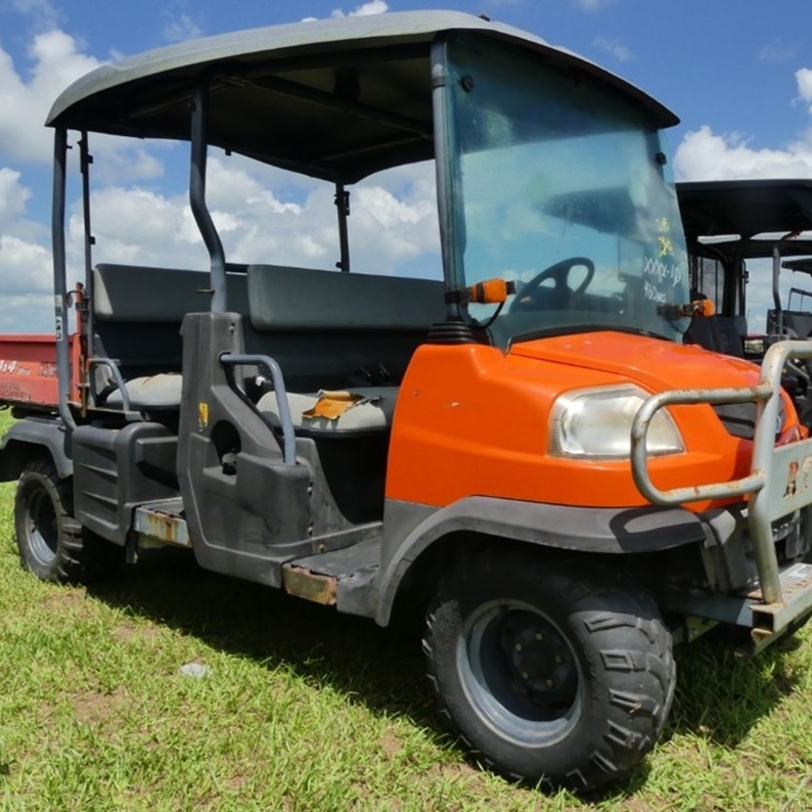 KUBOTA RTVX1140