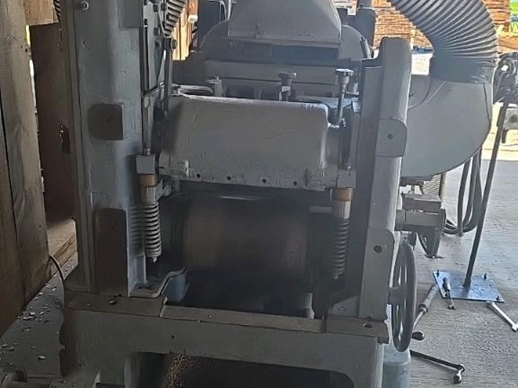 #150-•-yates-american-a-20-4-sided-planer-moulder-image-10