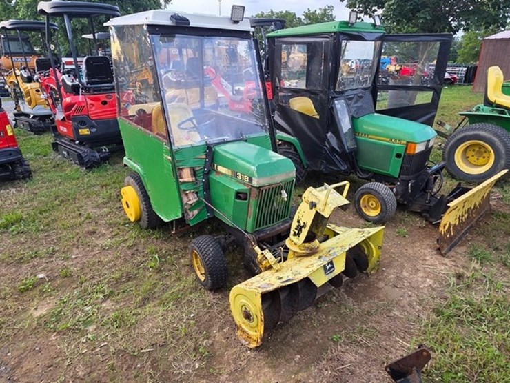 john-deere-316-image-1