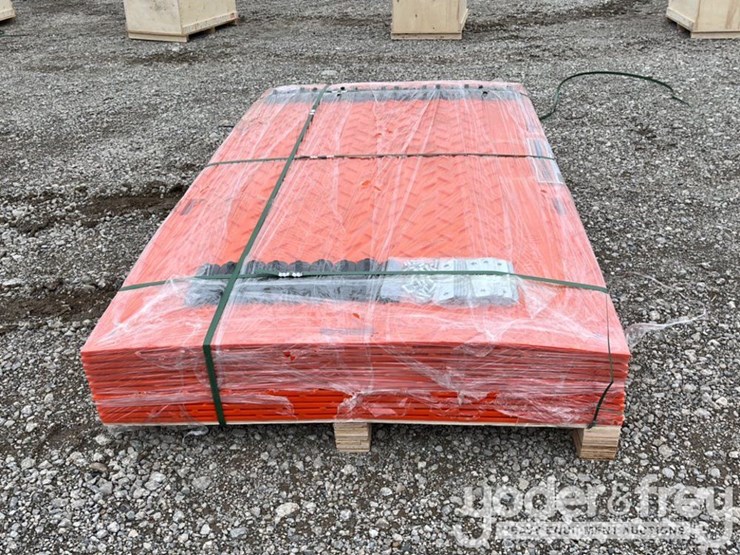 unused-2025-tpm-8'-x-4'-ground-protection-mats,1/2”-thick,-raw-hdpe,-dual-sided-diamond-plate-tread-(12-of)-image-3