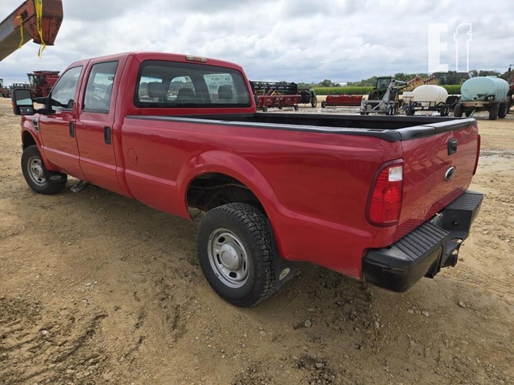 2010-ford-f250-image-11