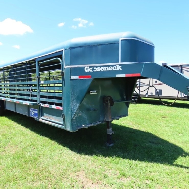 2016 GOOSENECK 32