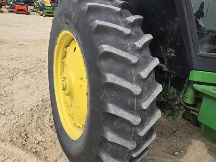 john-deere-4050-image-7