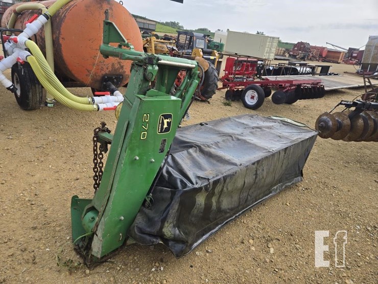 john-deere-270-image-1