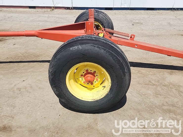 gehl-floating-tandem-axle-trailer,-telescoping-tongue-(no-title-under-4,000lbs)-image-11