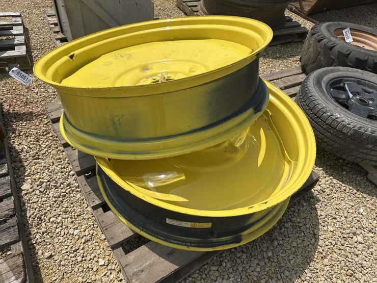 john-deere-10-image-4