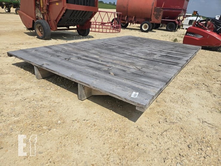 new-8-x-16-wooden-flat-rack-image-1