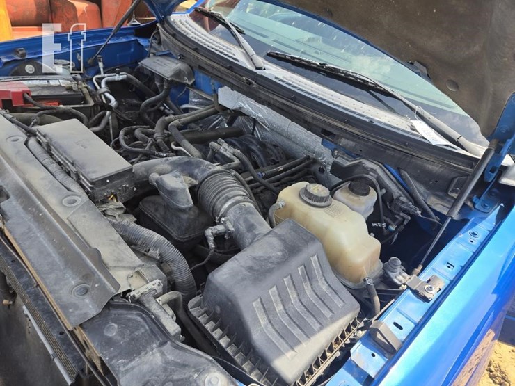 2012-ford-f150-xlt-image-19
