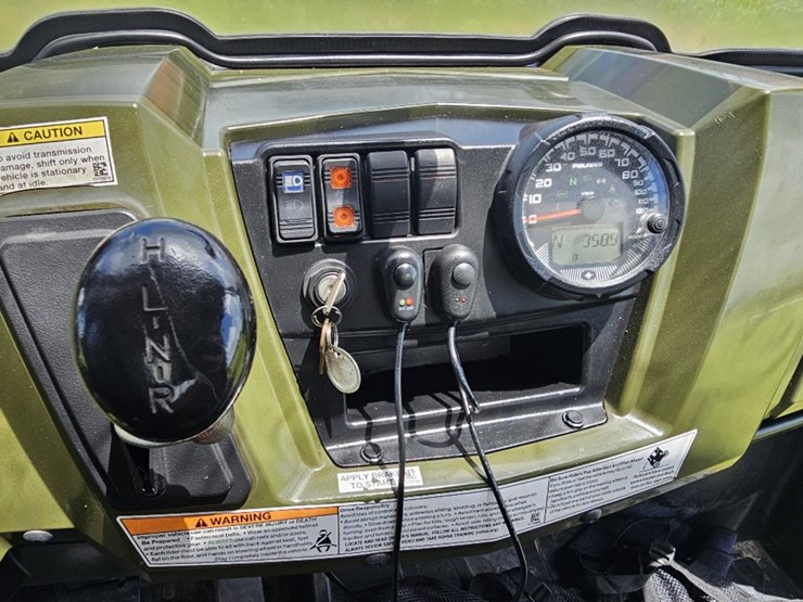 2016-polaris-ranger-800-image-10