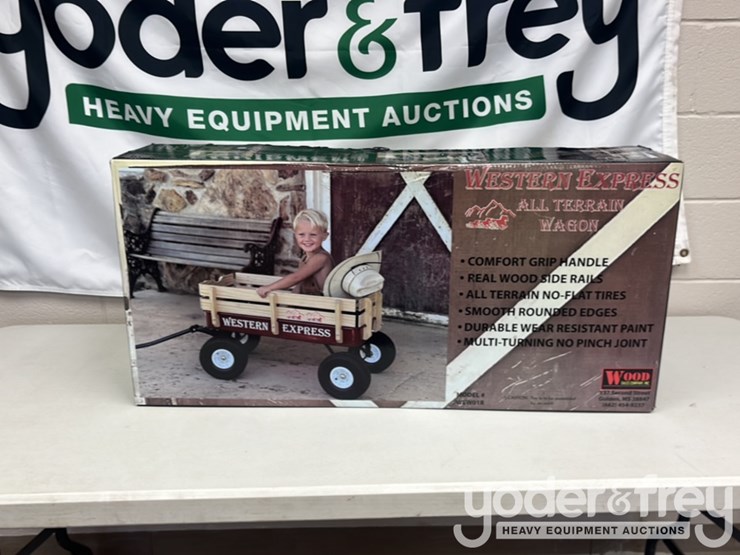 children-all-terrain-farm-wagon-(red)-image-2