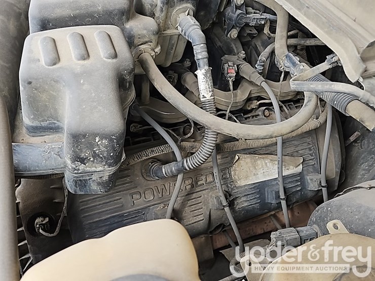 2016-ford-f250-xl-image-19