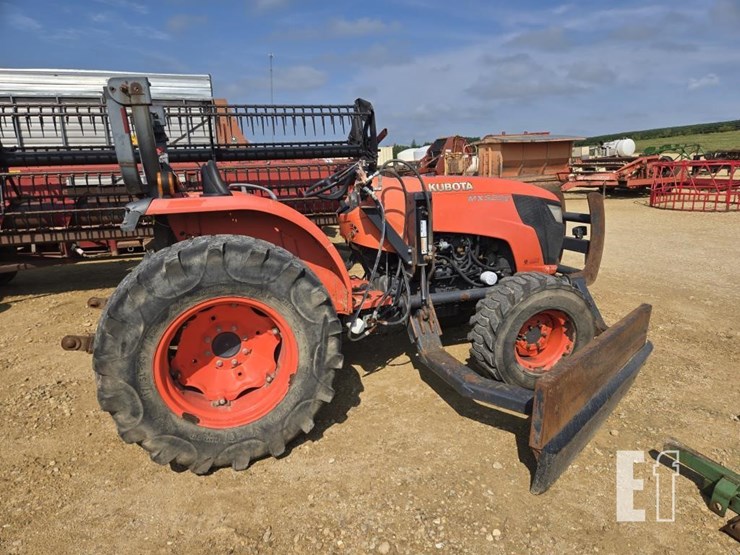 kubota-mx5200-image-11