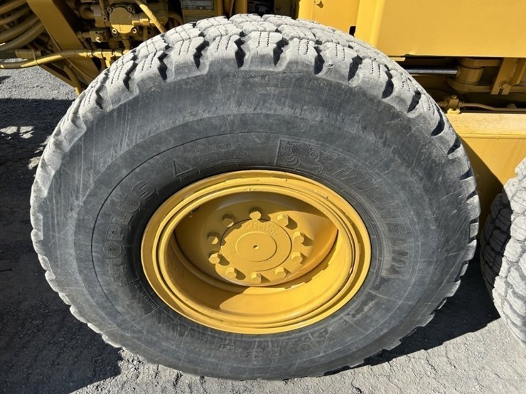 1992-caterpillar-140g-image-23