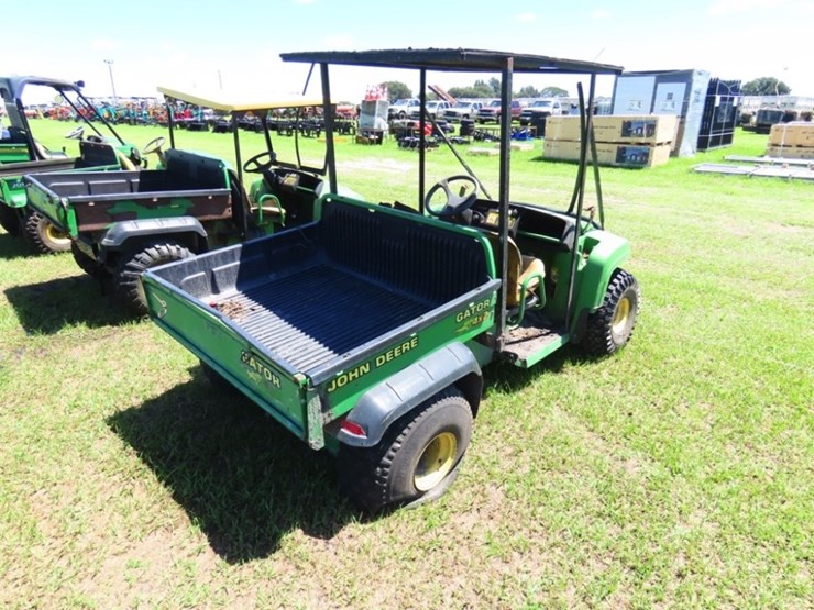 2013-john-deere-gator-image-6