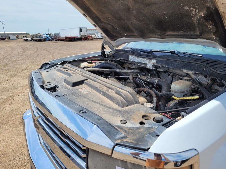 chevrolet-silverado-2500-image-13
