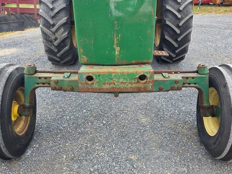 john-deere-4040-image-30