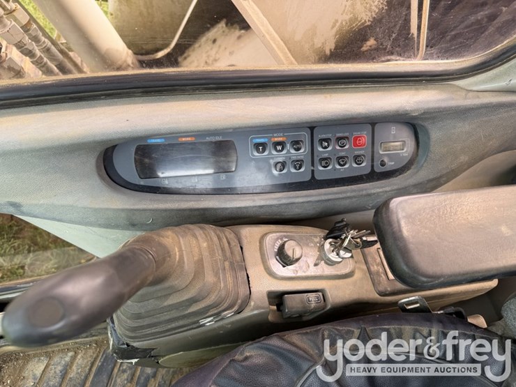 2005-linkbelt-160-image-38
