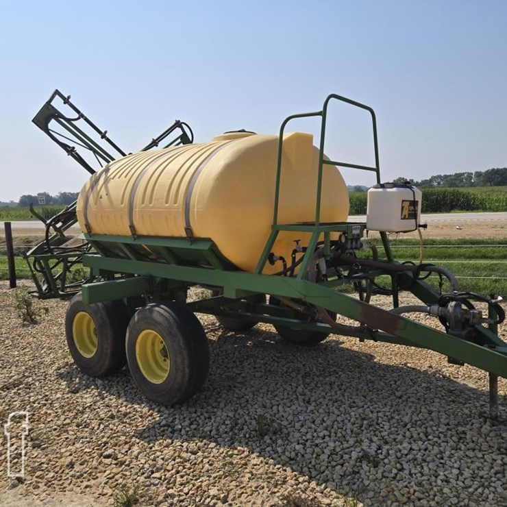 TOP AIR SPRAYER W/ BOOMS 3763