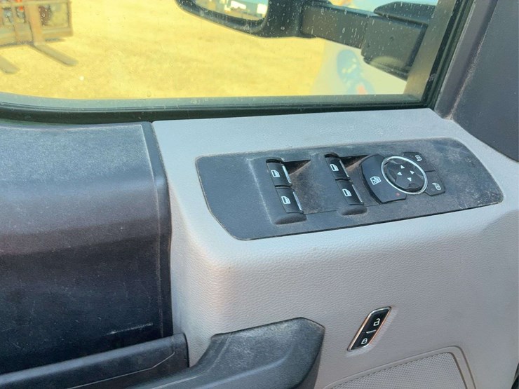 2019-ford-f250-image-10