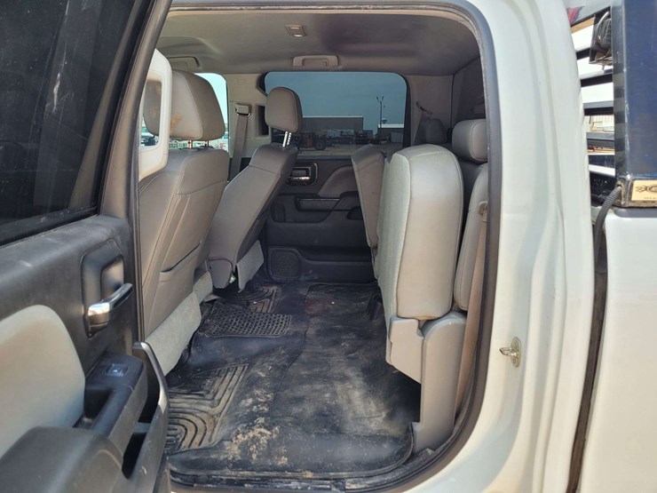 chevrolet-silverado-2500-image-7