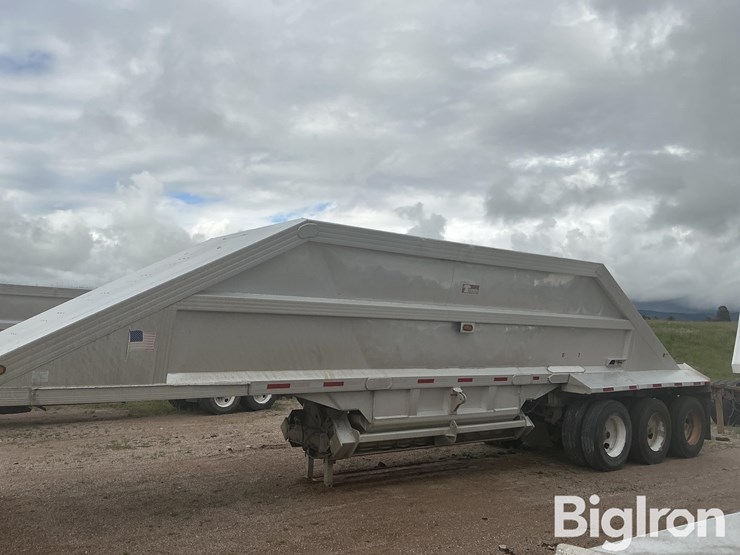 2004-travis-39-ft-image-4