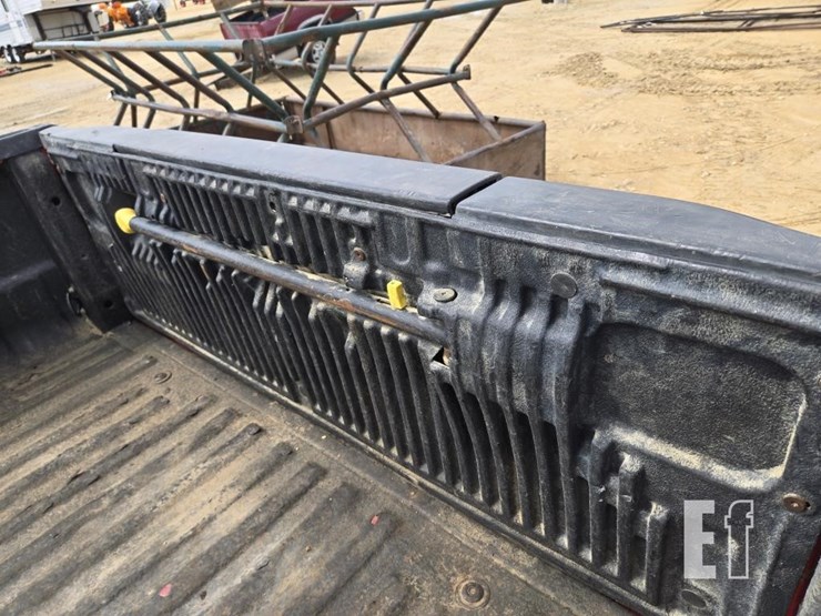 2010-ford-f250-image-13