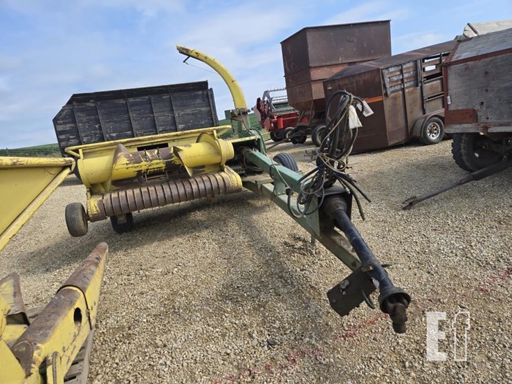 john-deere-3940-image-2