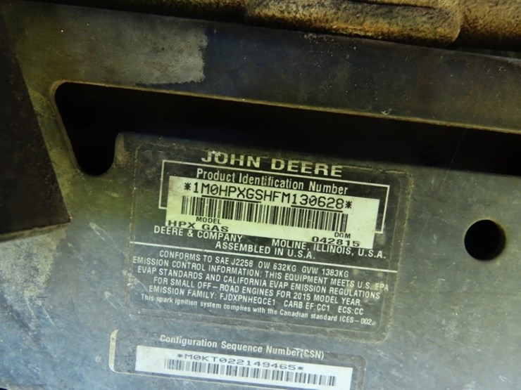 2015-john-deere-gator-image-13