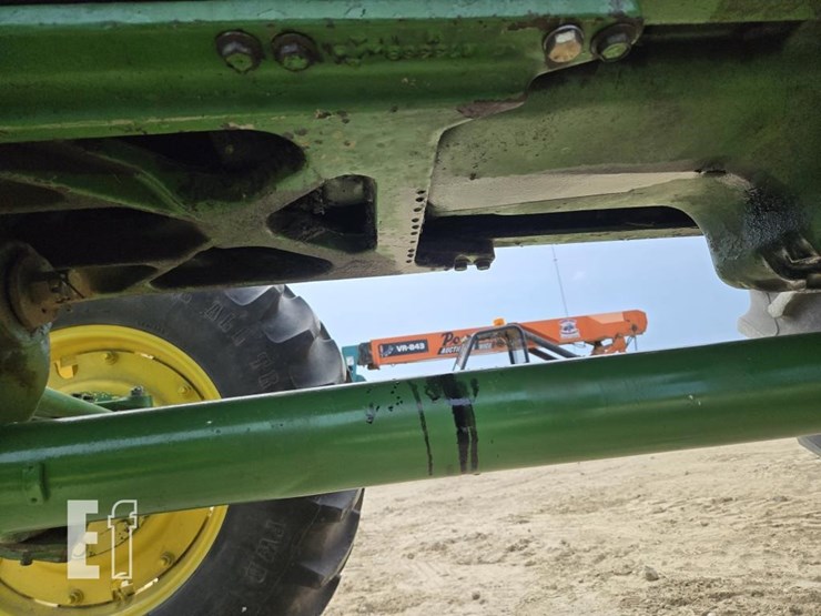 john-deere-4050-image-13